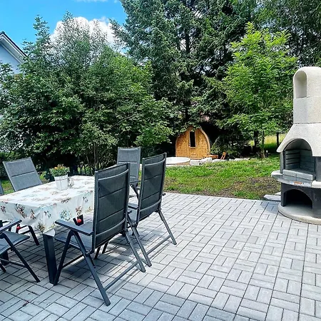 Holiday home Grosses Wellnesshaus Morgengau Sauna, Wirlpool, Infrarot & Garten Im Thueringer Wald *
