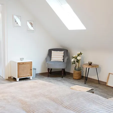 Holiday home Grosses Wellnesshaus Morgengau Sauna, Wirlpool, Infrarot & Garten Im Thueringer Wald
