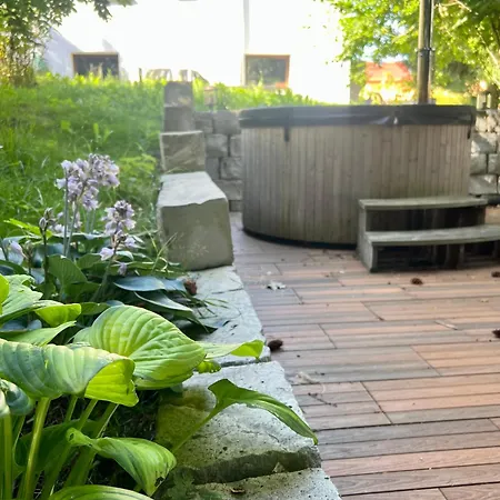Holiday home Grosses Wellnesshaus Morgengau Sauna, Wirlpool, Infrarot & Garten Im Thueringer Wald